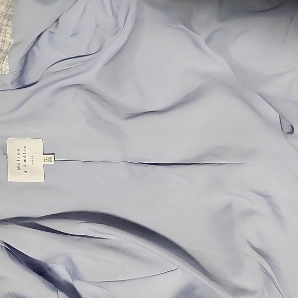 Maison d'Amelie Light Blue & White Plaid Cinched Sleeve Blazer - Size 8 - Picture 7 of 8